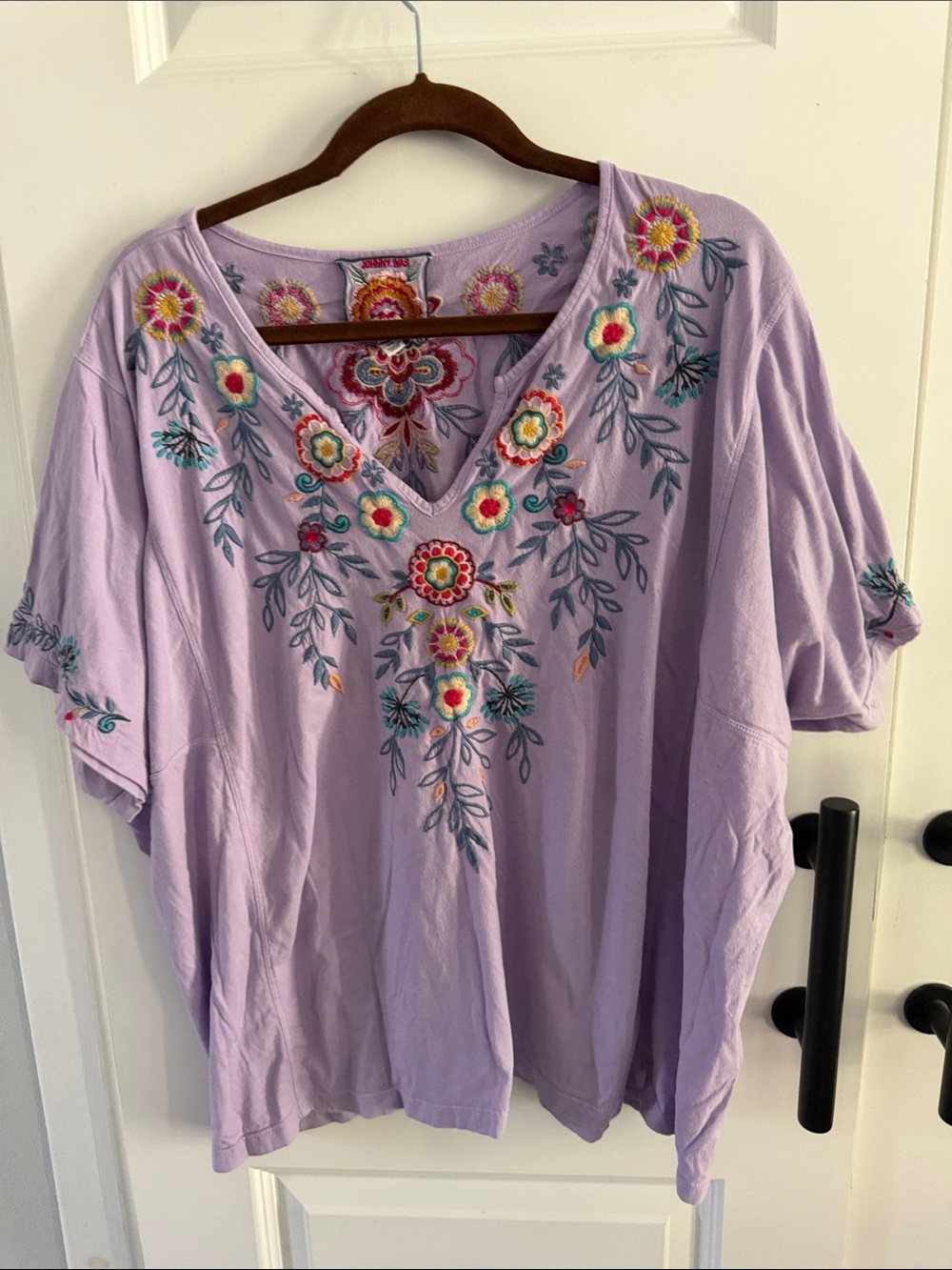 Lavender Embroidered V-Neck Women's Top